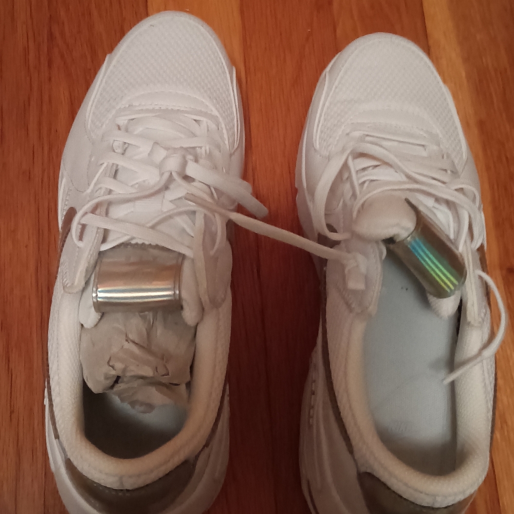 Brand New women's sneakers